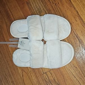 New Faux Fur Slide Sandal---Size 8